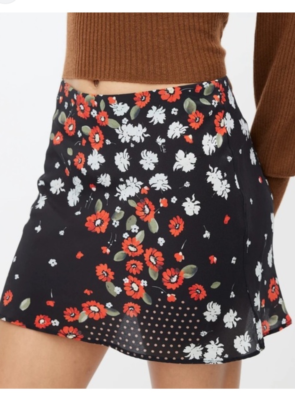 100% Black Silk Floral Mini Skirt by Réalisation Par sz/L
